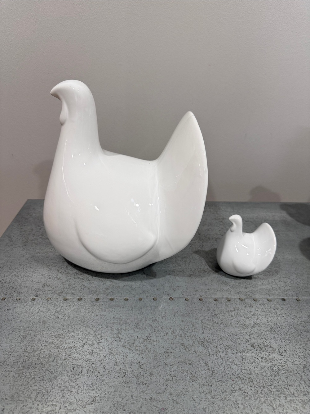 Crate&Barrel White Ceramic Thanksgiving Turkey Figurines - Set of 2. - Picture 2 of 4